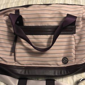 Lululemon duffel bag
